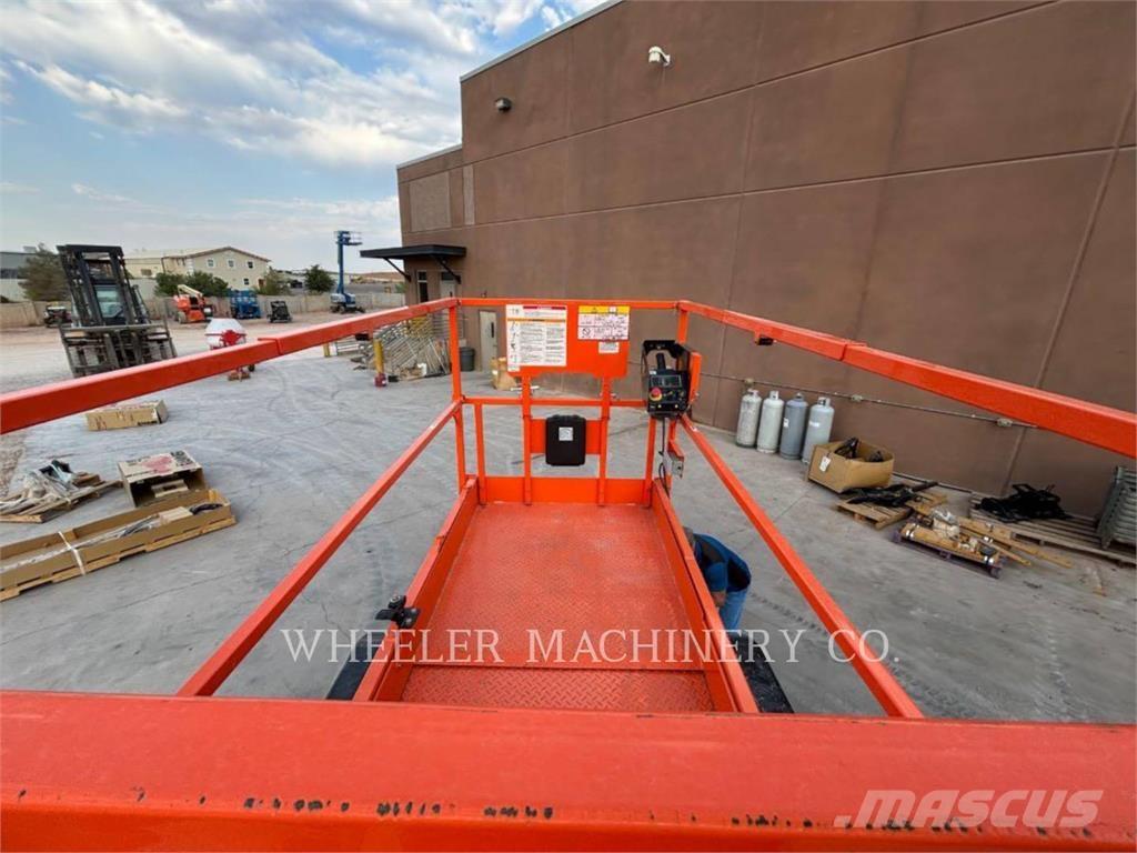 JLG ES3246 Platforme foarfeca