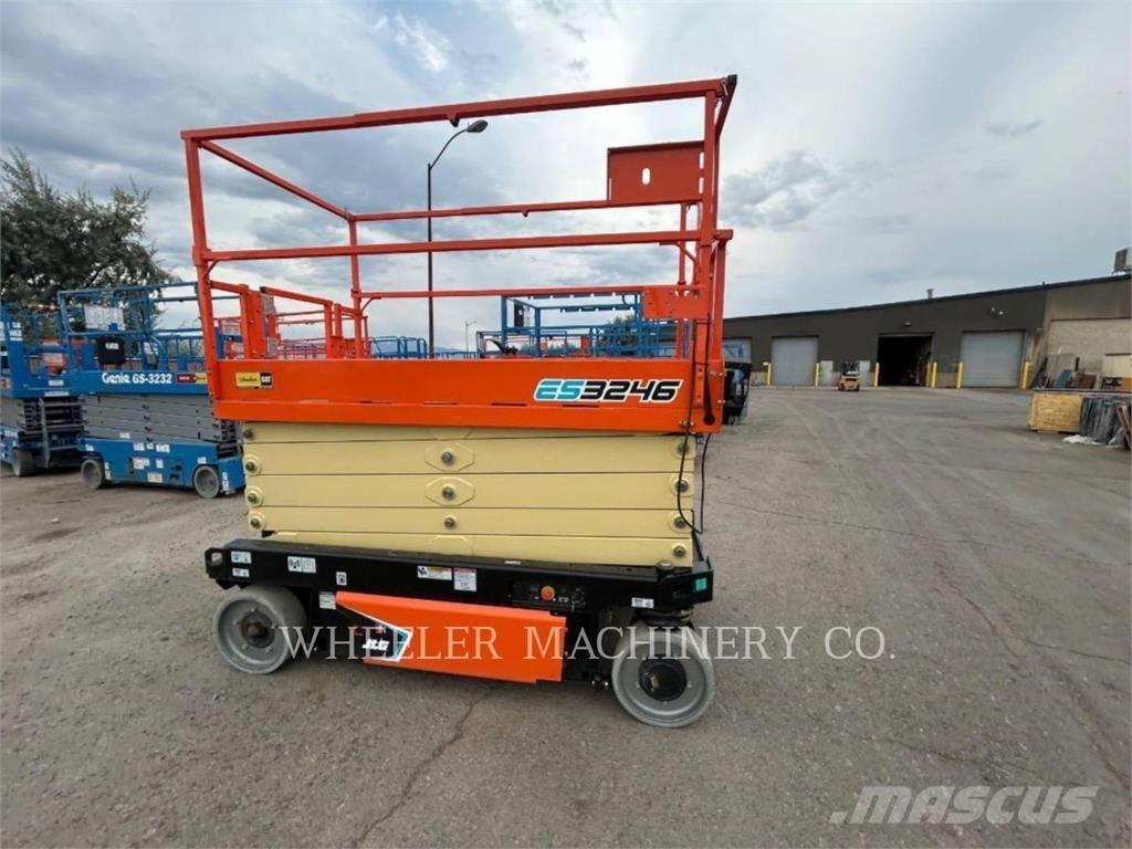 JLG ES3246 Platforme foarfeca
