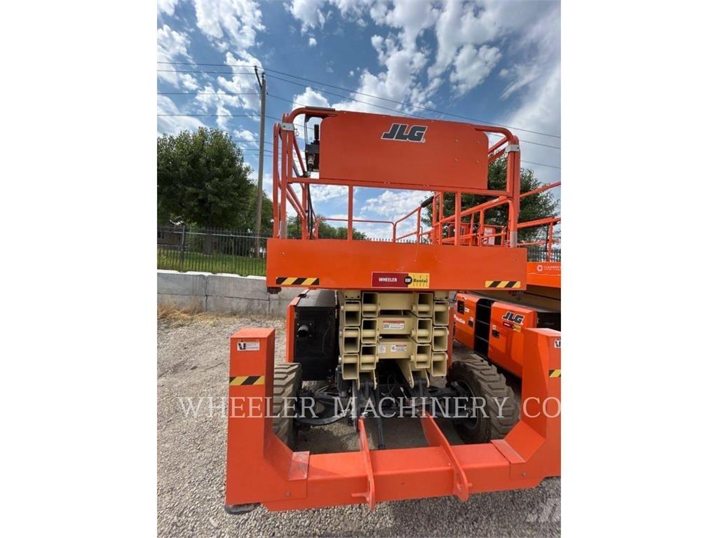 JLG RT4394 Platforme foarfeca