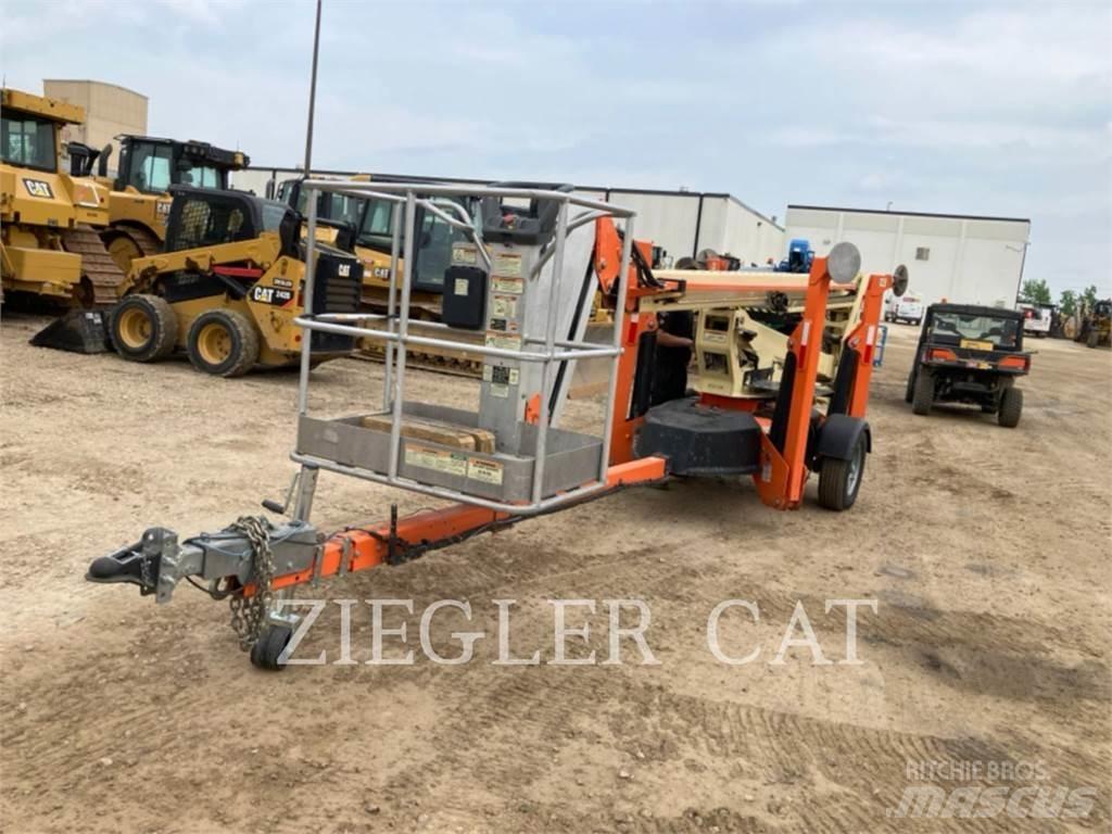 JLG T500J Nacele cu brat articulat