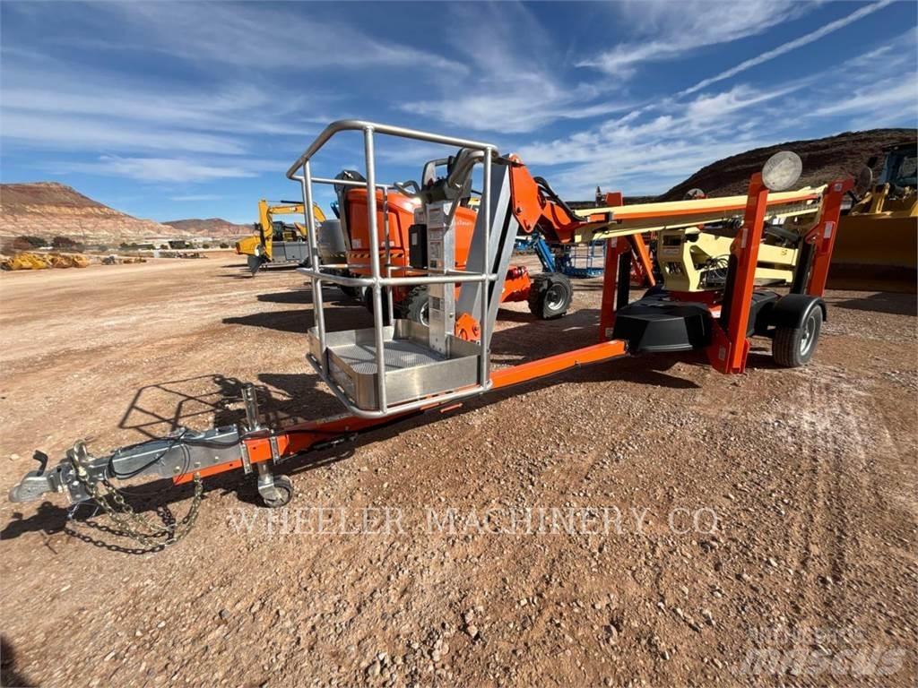 JLG T500J TOW Nacele cu brat articulat