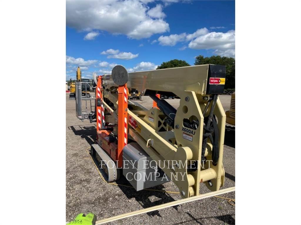 JLG X600AJ Nacele cu brat articulat