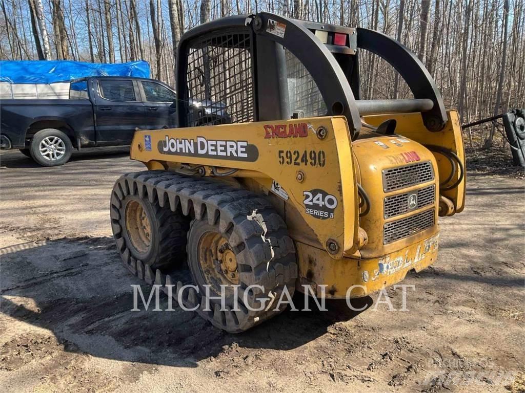 John Deere 240 Mini incarcator