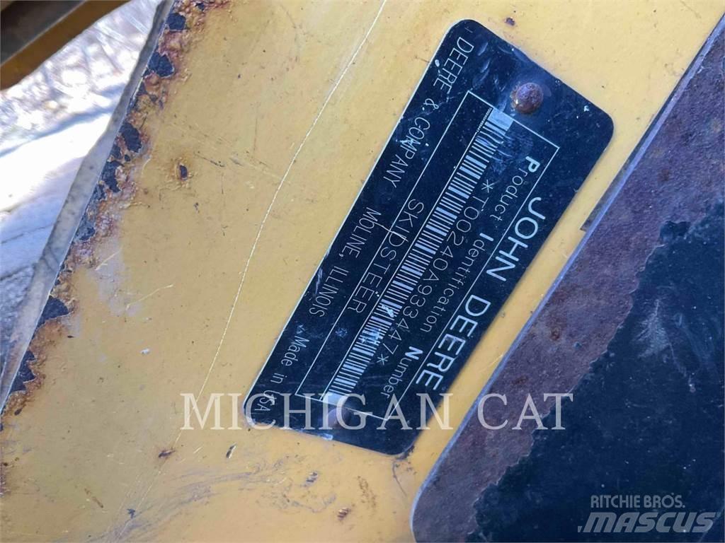 John Deere 240 Mini incarcator