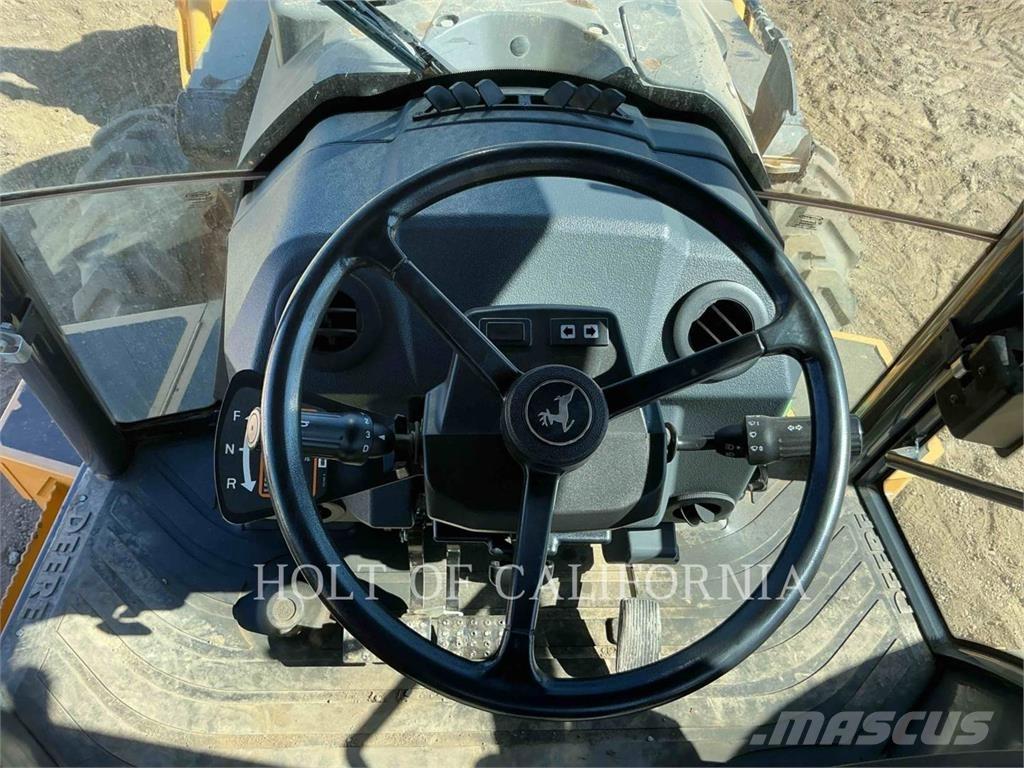John Deere 310SL HL Buldoexcavatoare
