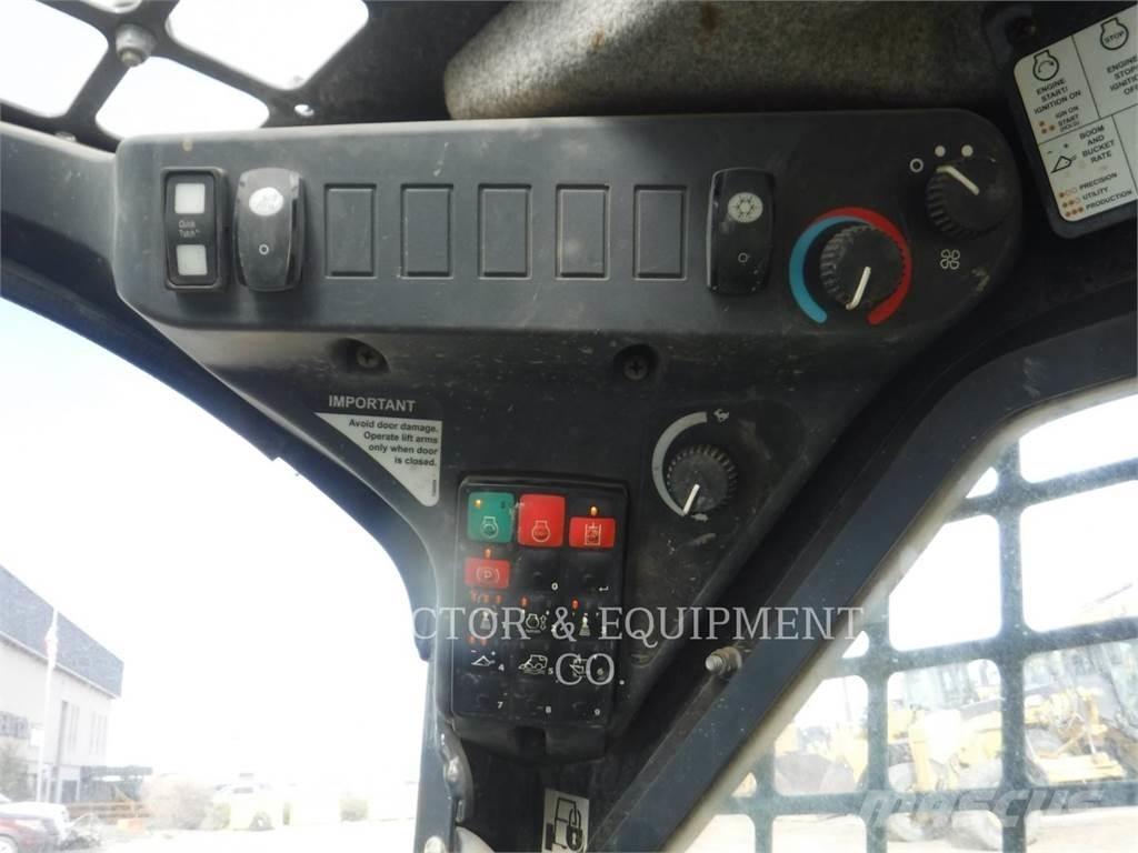 John Deere 317G Mini incarcator