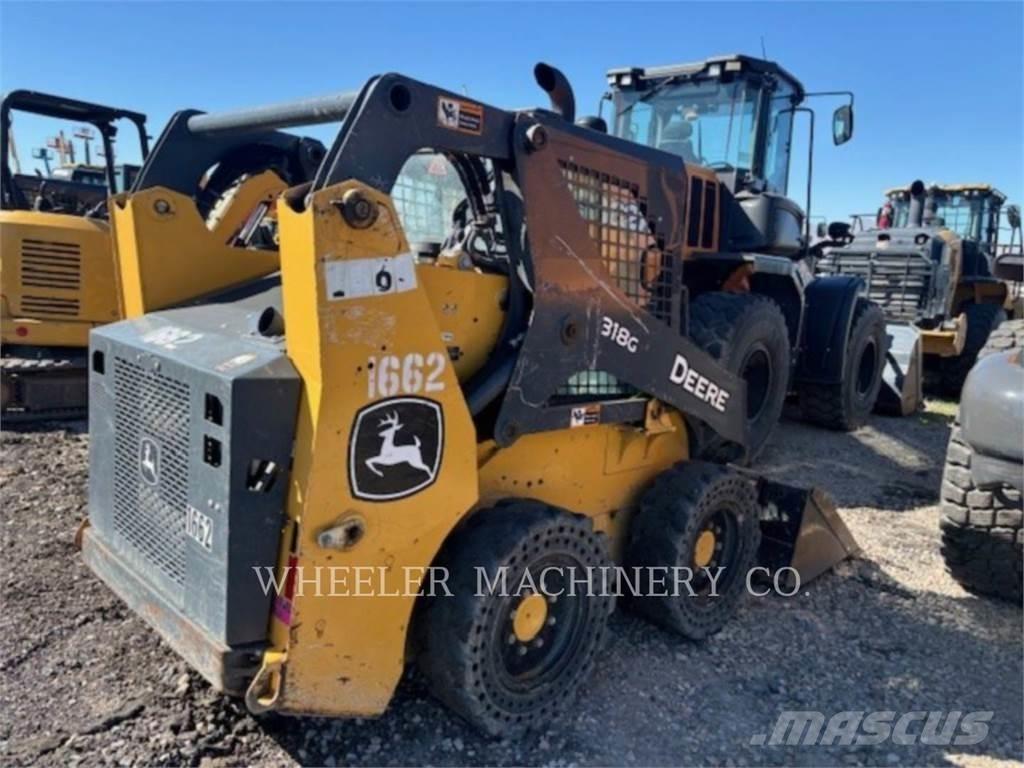 John Deere 318G SSL Mini incarcator
