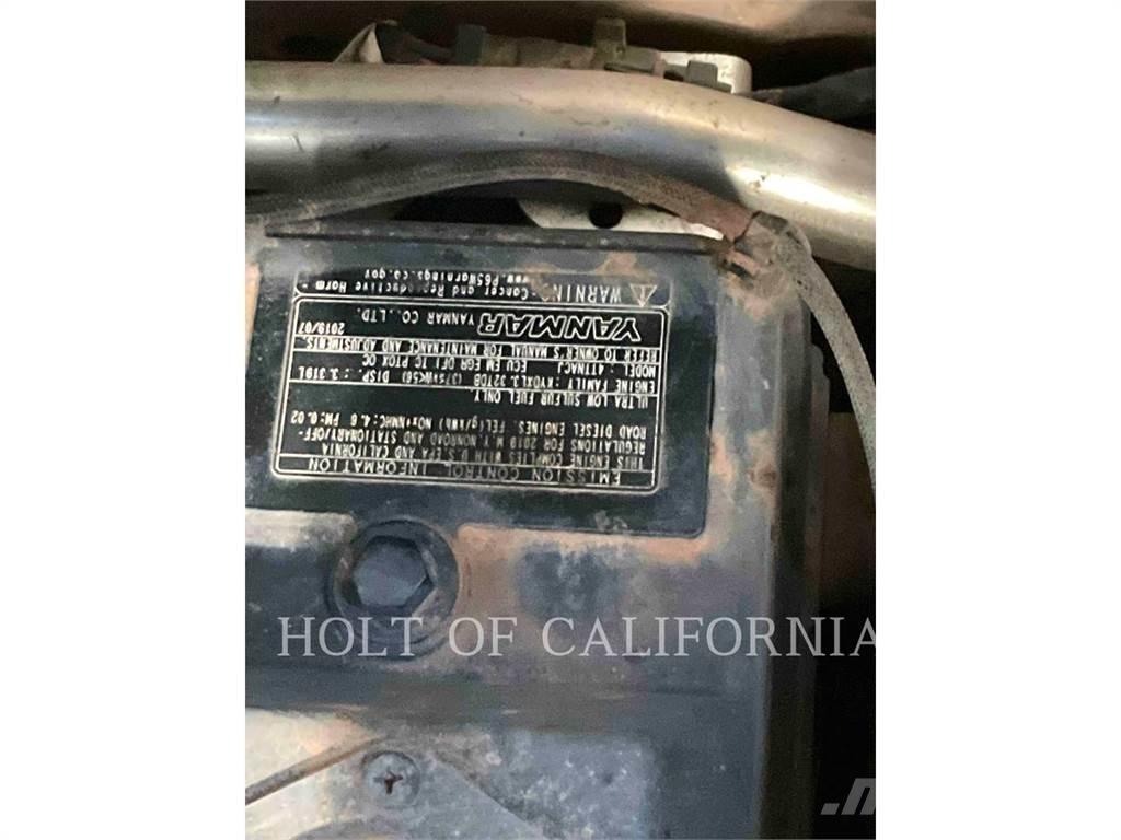 John Deere 324G Mini incarcator