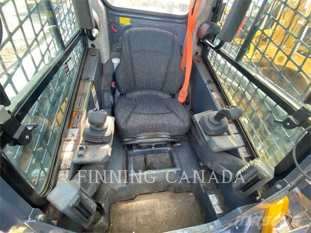 John Deere 325G Încarcatoare cu excavator