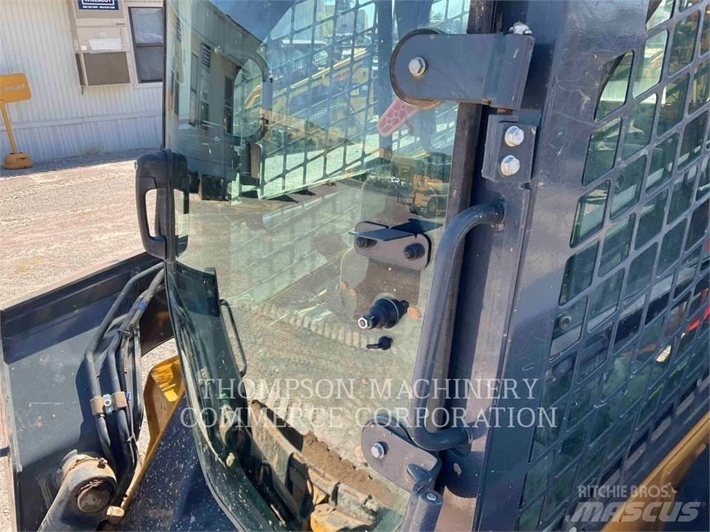 John Deere 333G Încarcatoare cu excavator