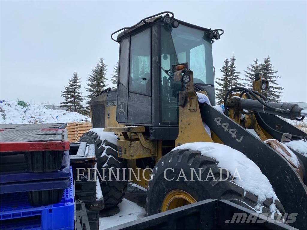 John Deere 444J Incarcator pe pneuri