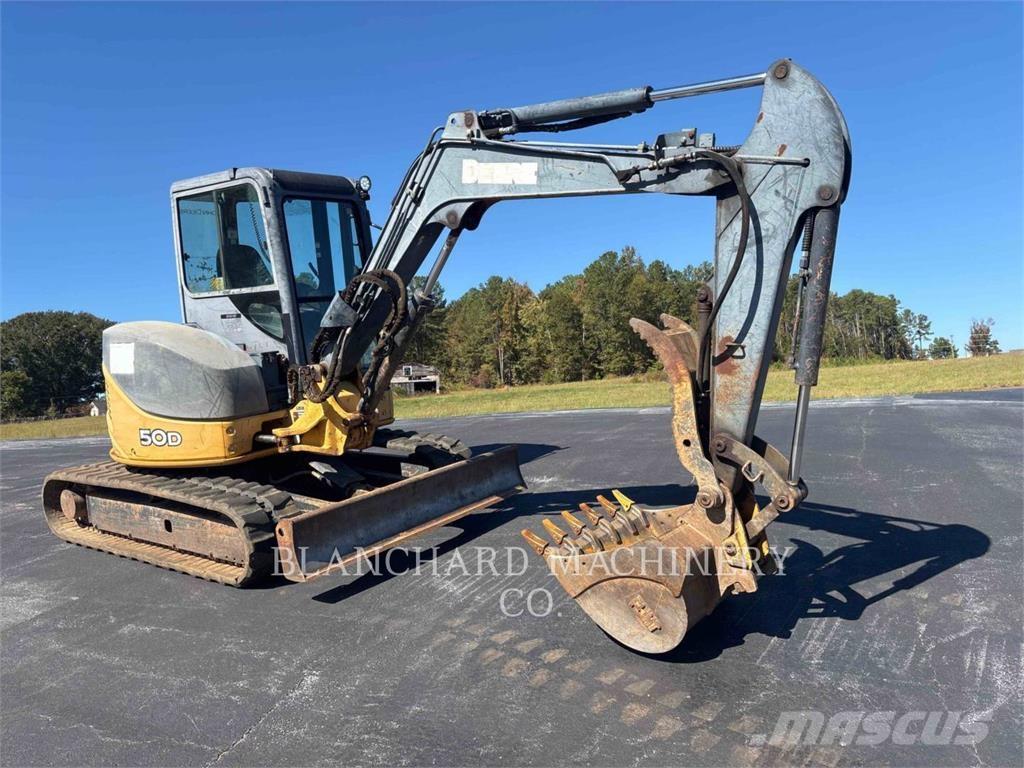 John Deere 50D Excavatoare pe șenile
