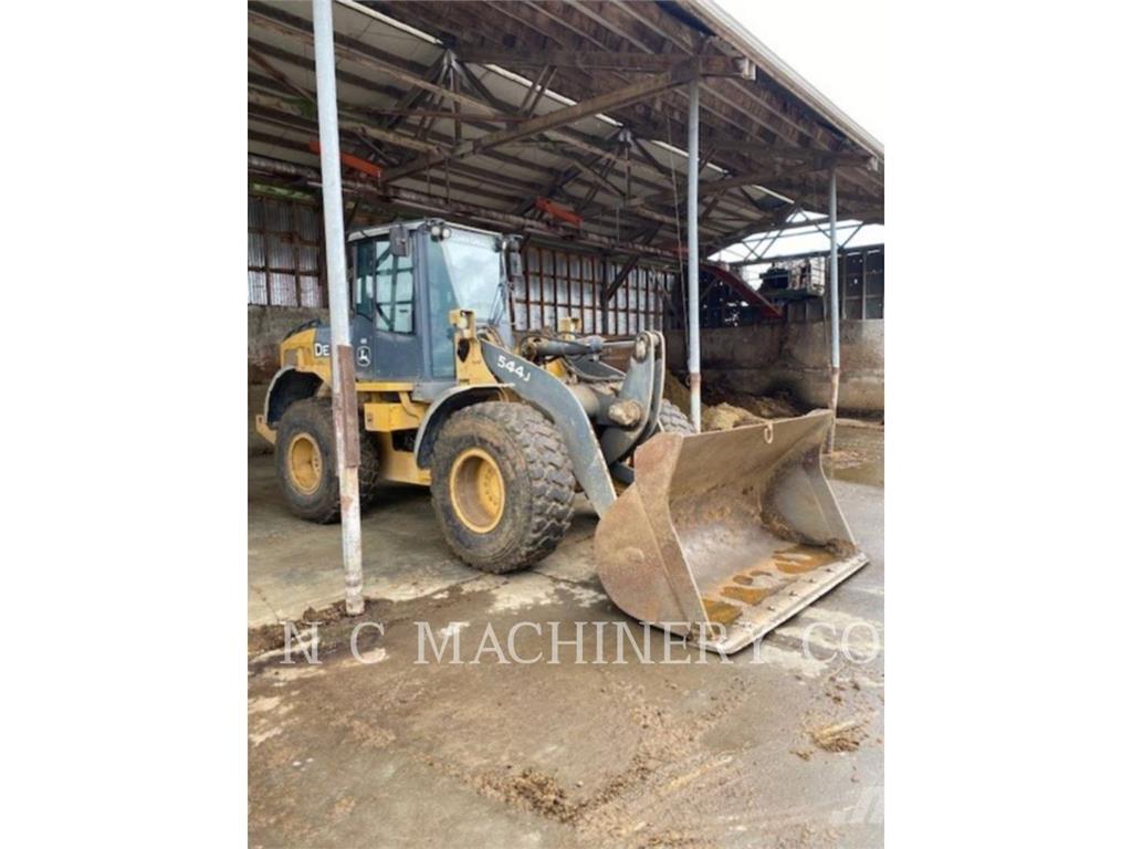John Deere 544J Incarcator pe pneuri