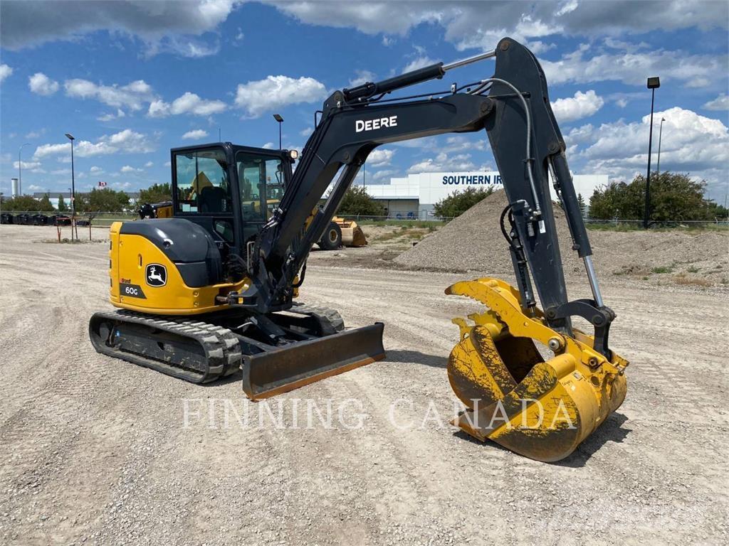 John Deere 60G Excavatoare pe șenile
