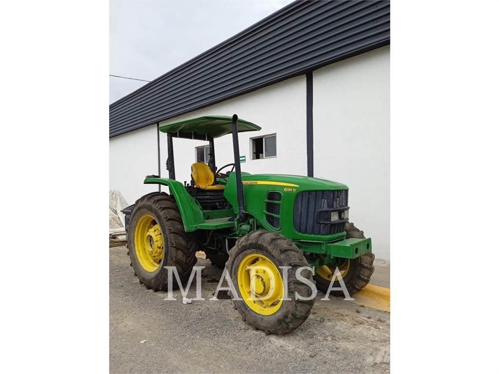 John Deere 6110D Tractoare
