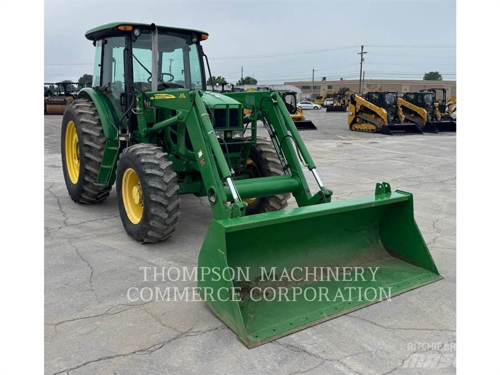 John Deere 6115D Tractoare