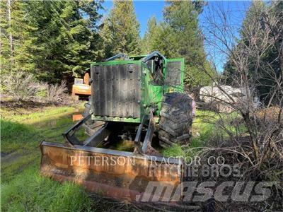 John Deere 648L Utilaje de manevrarea a bustenilor
