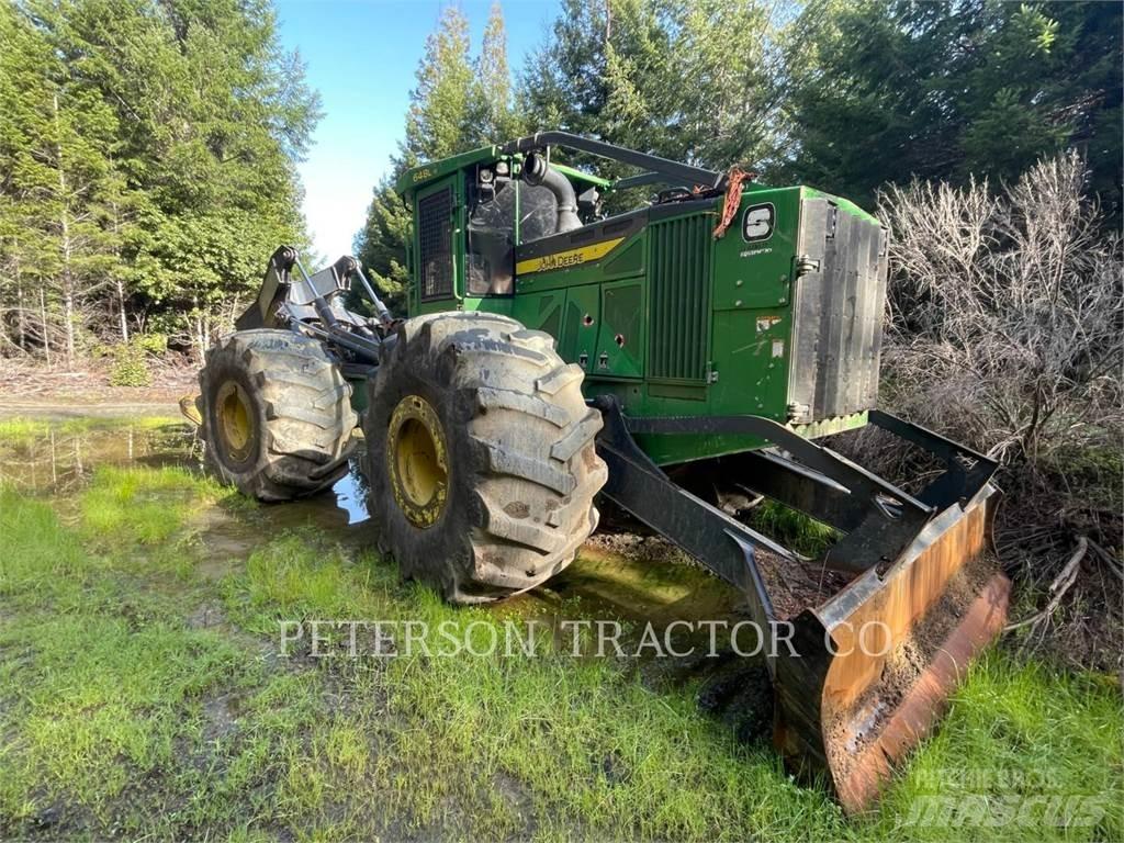 John Deere 648L Utilaje de manevrarea a bustenilor