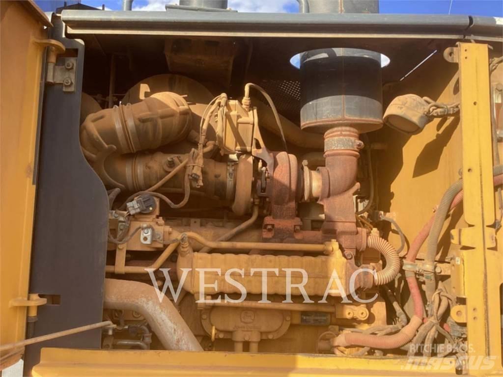 John Deere 670G Gredere