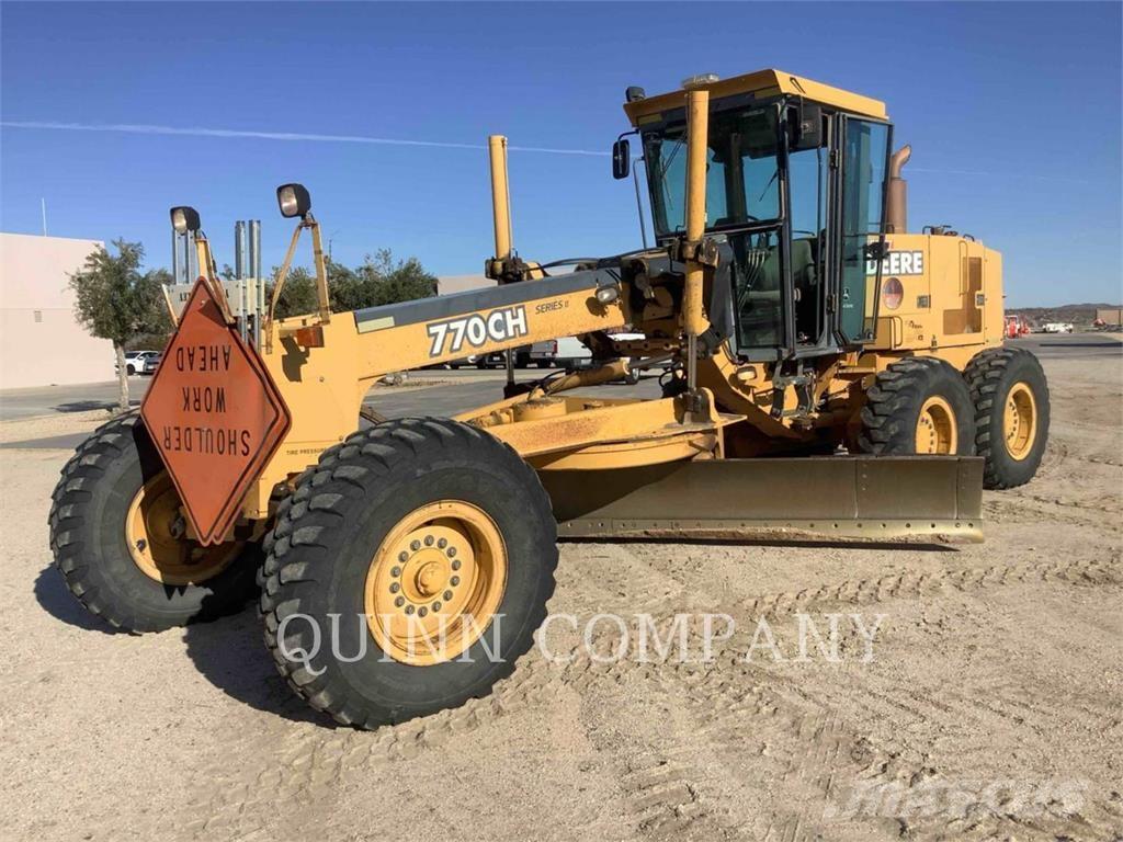 John Deere 770CH Gredere