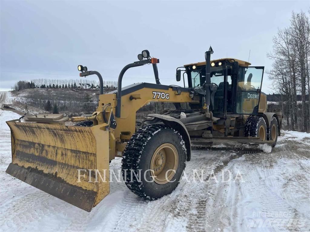 John Deere 770G Gredere