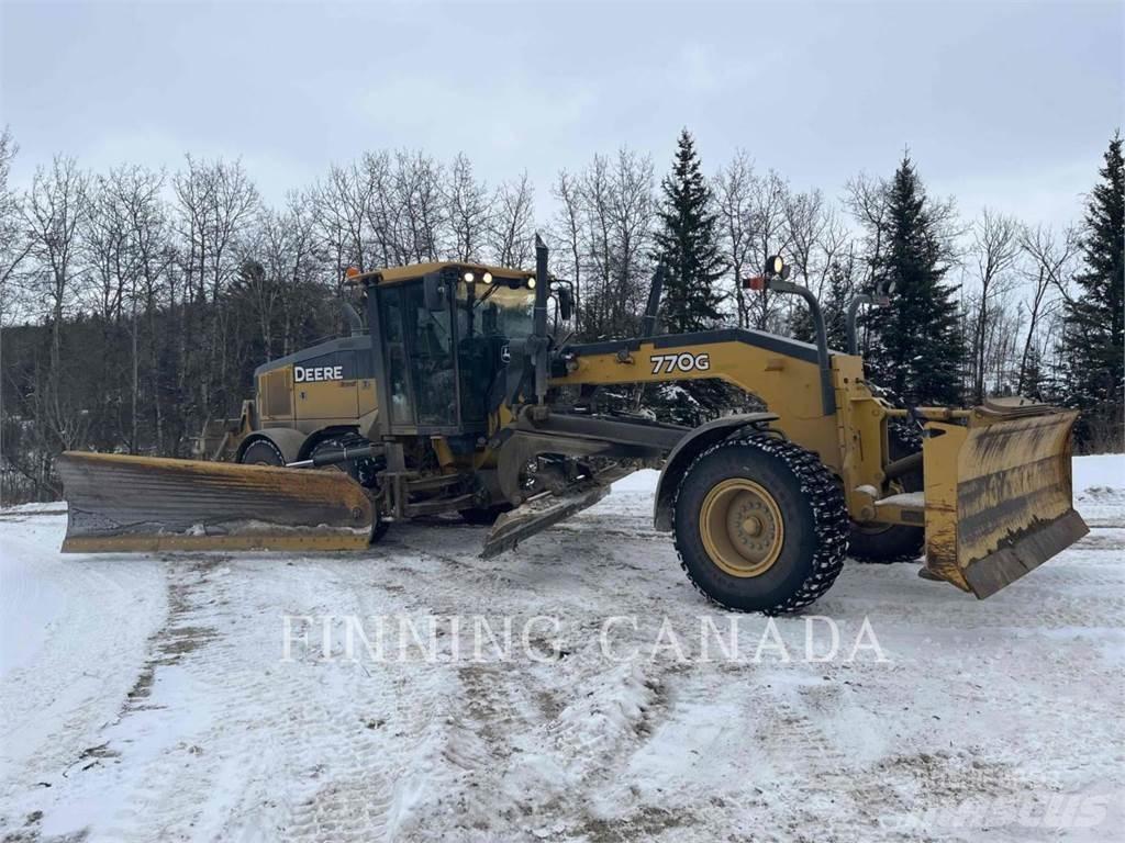 John Deere 770G Gredere