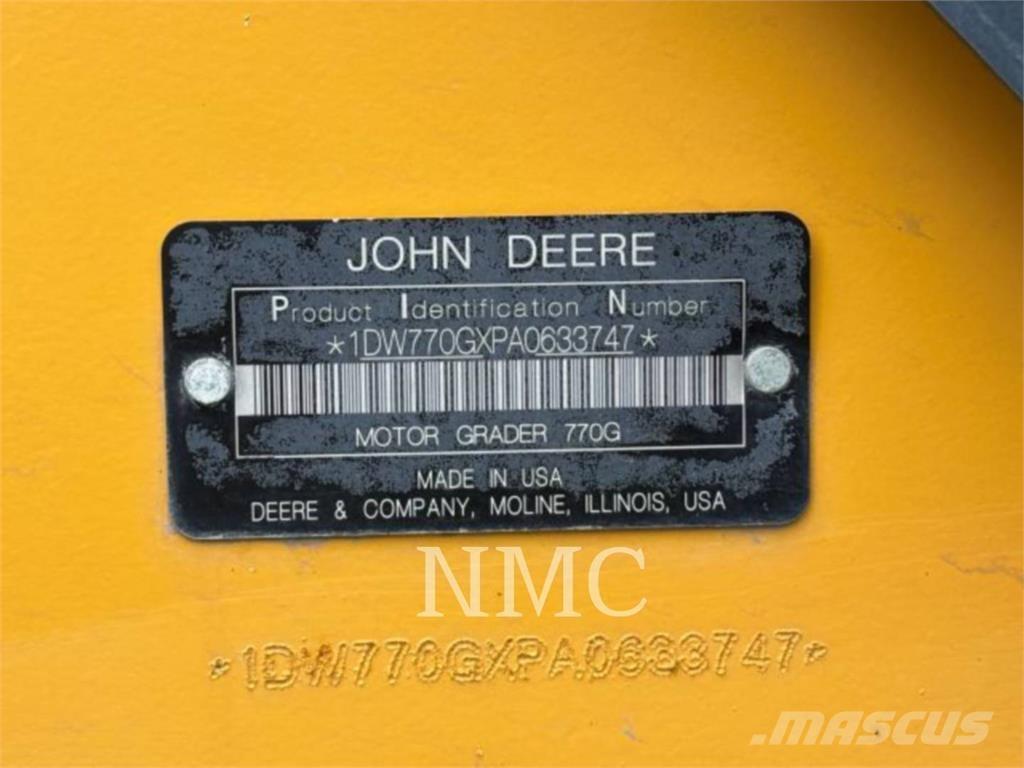 John Deere 770G Gredere