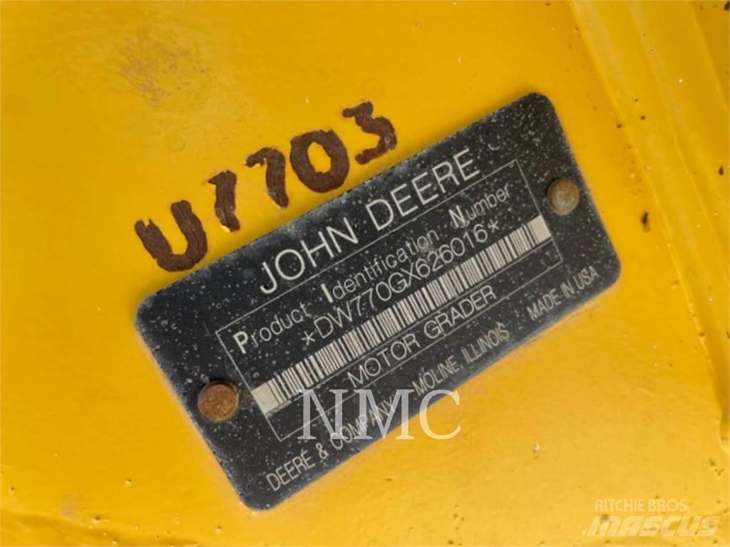 John Deere 770G_JD Gredere