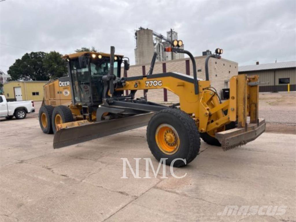 John Deere 770G_JD Gredere