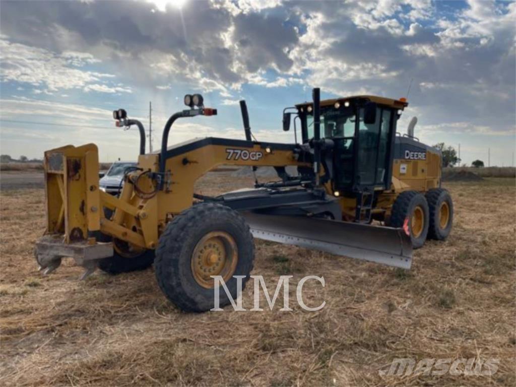 John Deere 770GP_JD Gredere