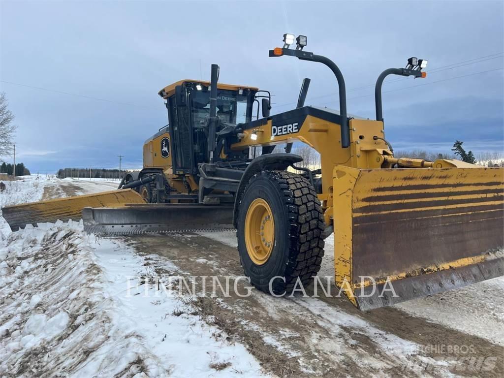 John Deere 772G Gredere