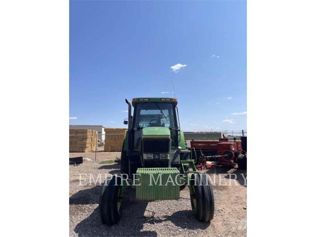 John Deere 7800 Tractoare