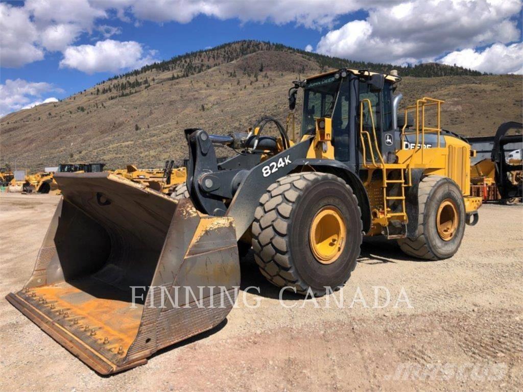 John Deere 824K Incarcator pe pneuri