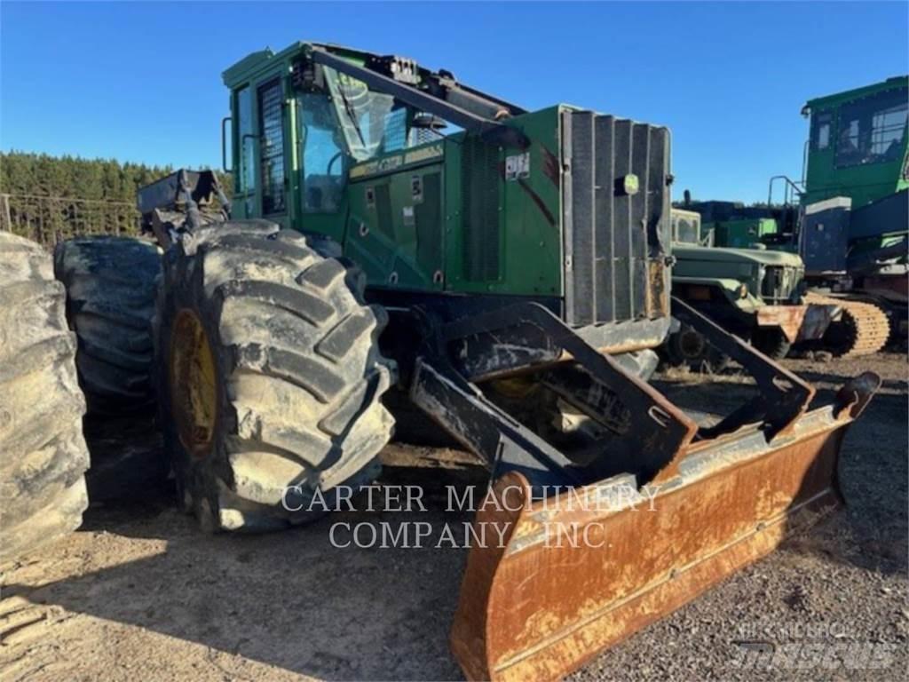 John Deere 848H Utilaje de manevrarea a bustenilor