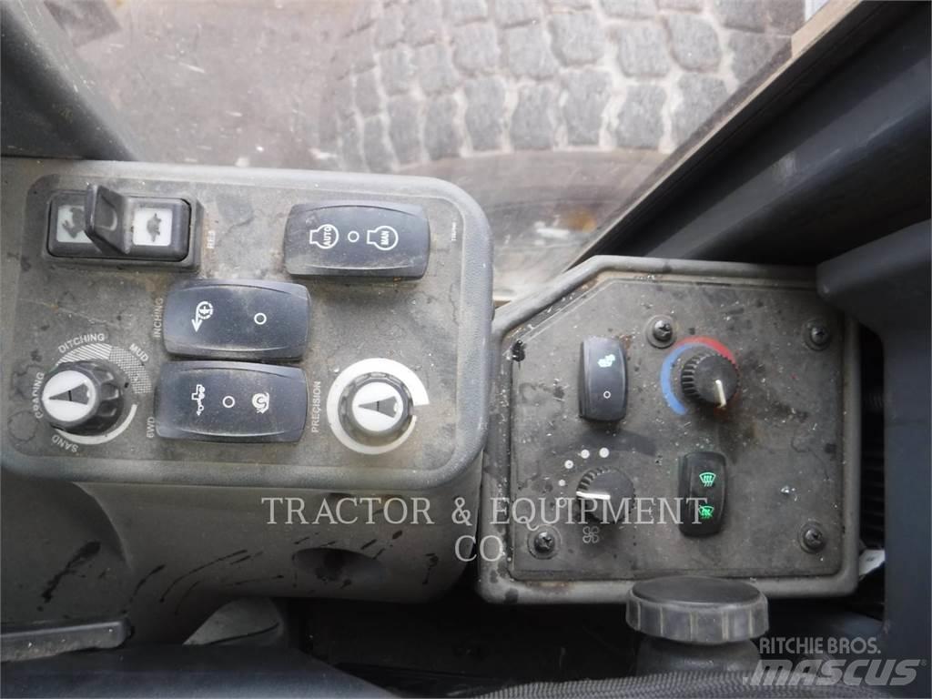 John Deere 872GP Gredere