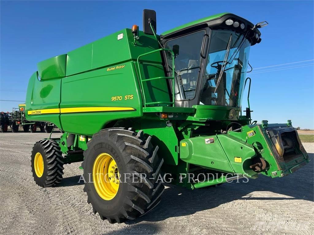John Deere 9570 STS Combine de secerat