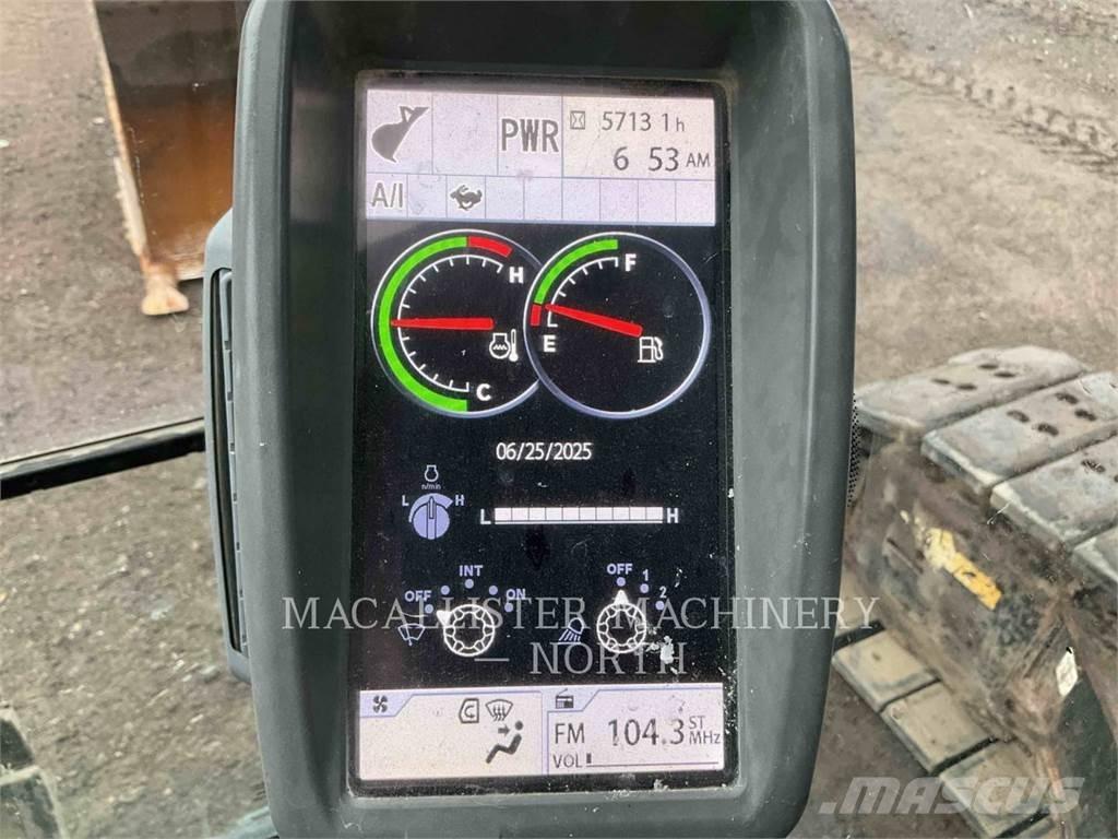 John Deere & CO. 210G LC Excavatoare pe șenile
