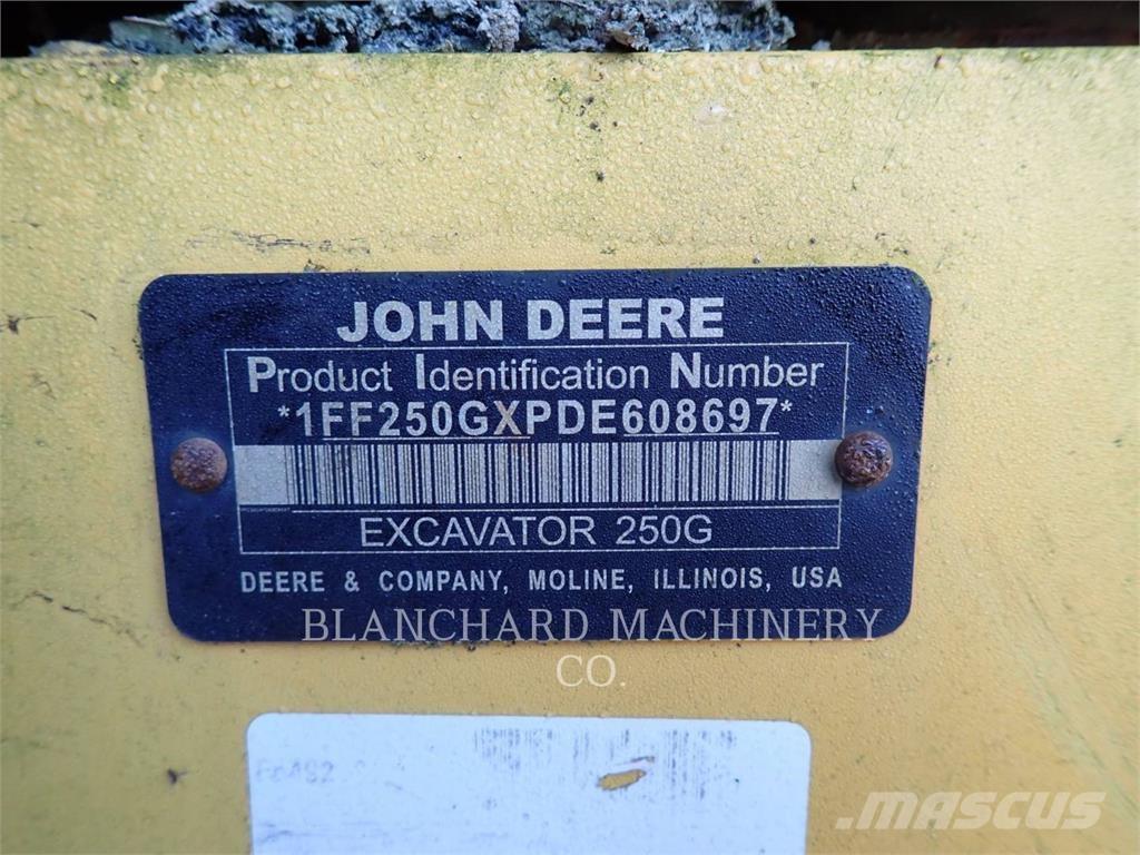 John Deere & CO. 250G LC Excavatoare pe șenile
