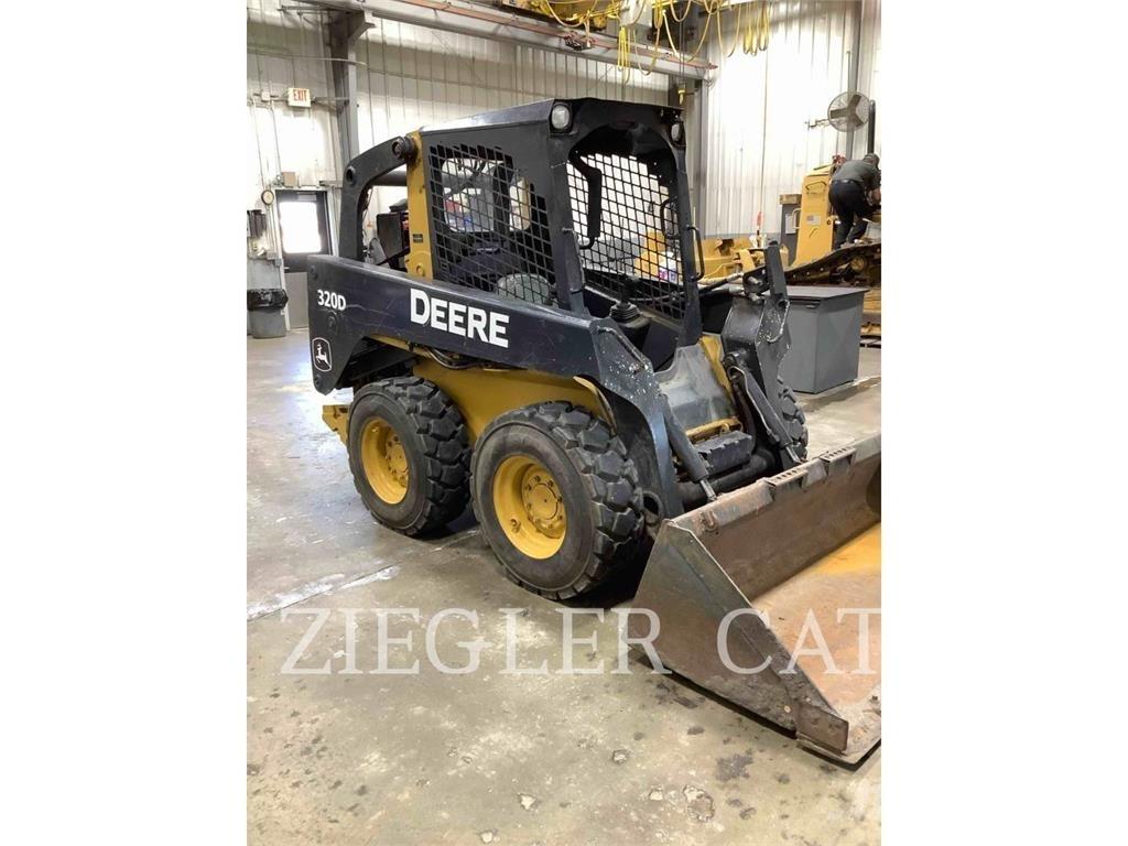John Deere & CO. 320 D Mini incarcator