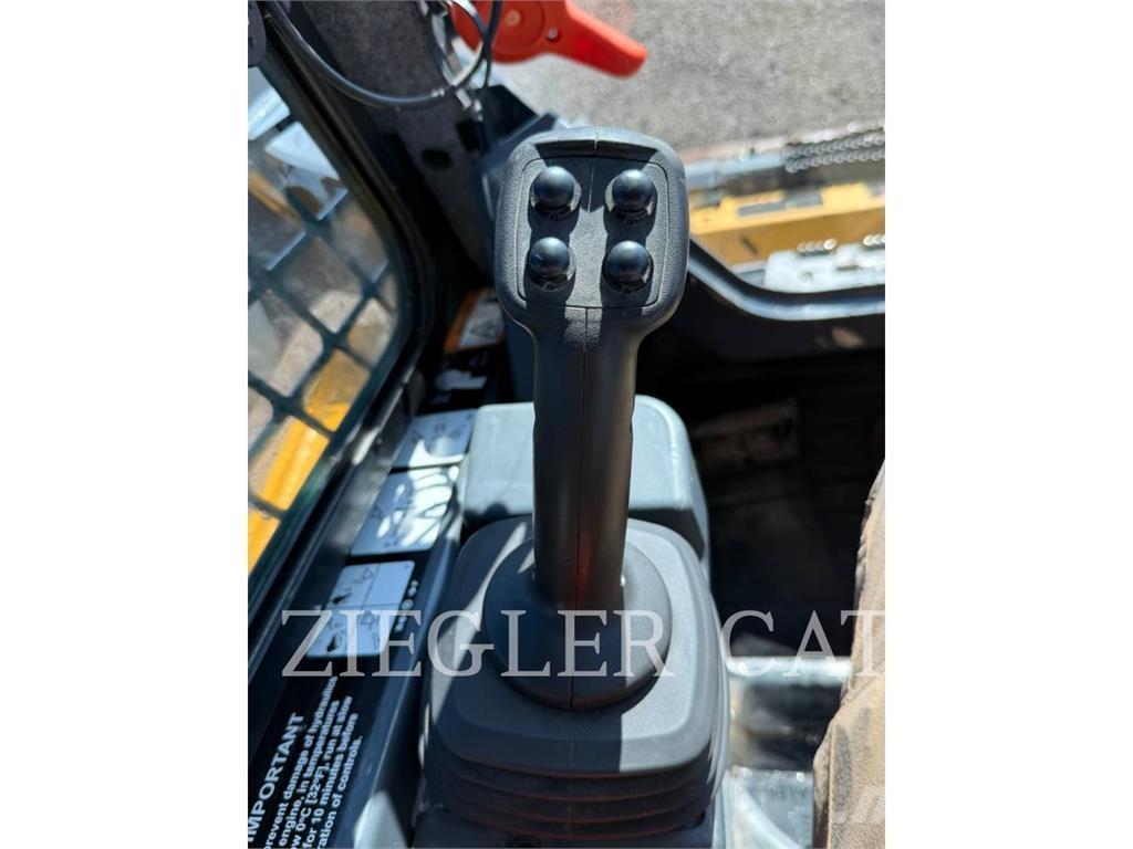 John Deere & CO. 333G Încarcatoare cu excavator