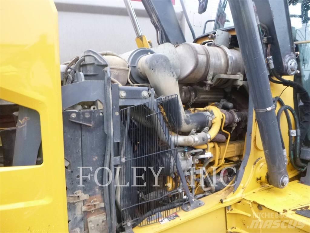 John Deere & CO. 410 Buldoexcavatoare