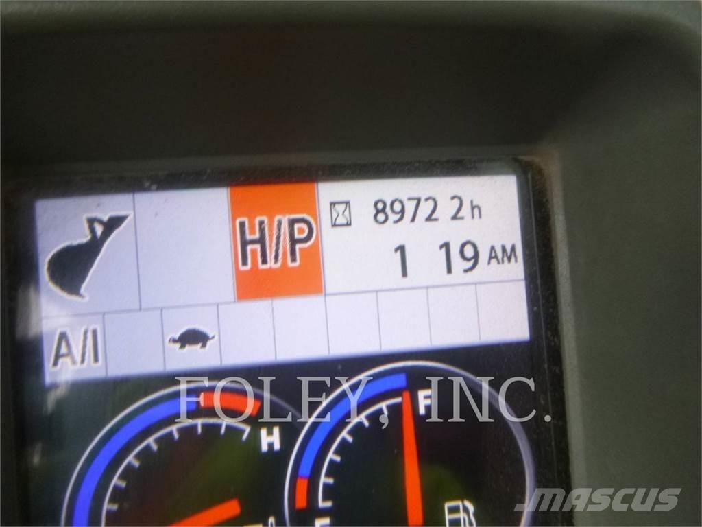 John Deere & CO. 470G Excavatoare pe șenile
