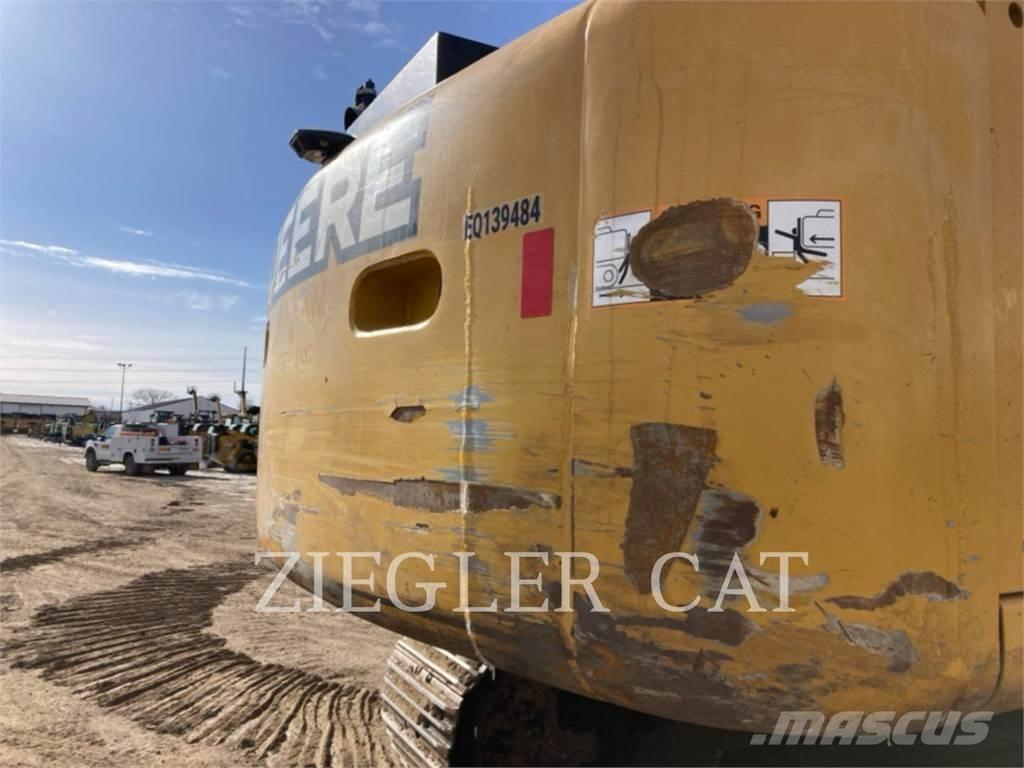 John Deere & CO. 470G Excavatoare pe șenile
