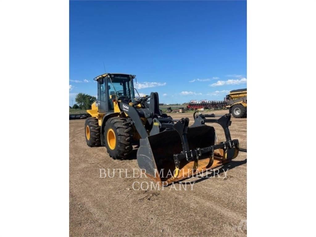 John Deere & CO. 544K Incarcator pe pneuri