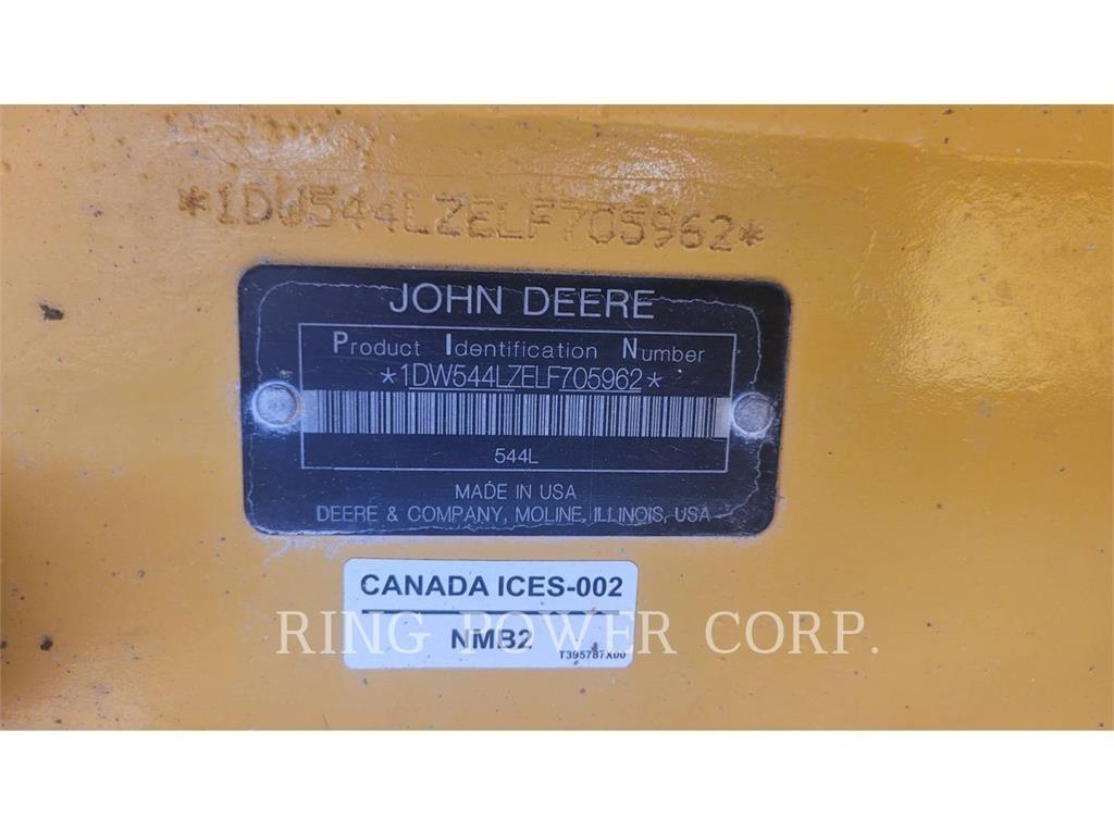 John Deere & CO. 544L Incarcator pe pneuri