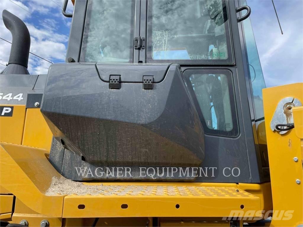 John Deere & CO. 544P Incarcator pe pneuri