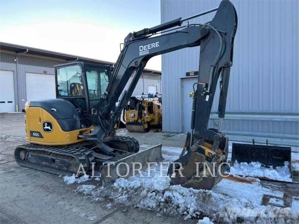 John Deere & CO. 60G Excavatoare pe șenile
