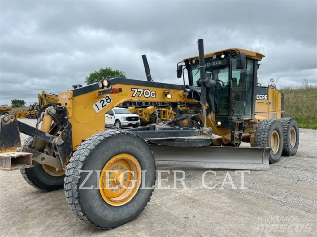 John Deere & CO. 770 G Gredere