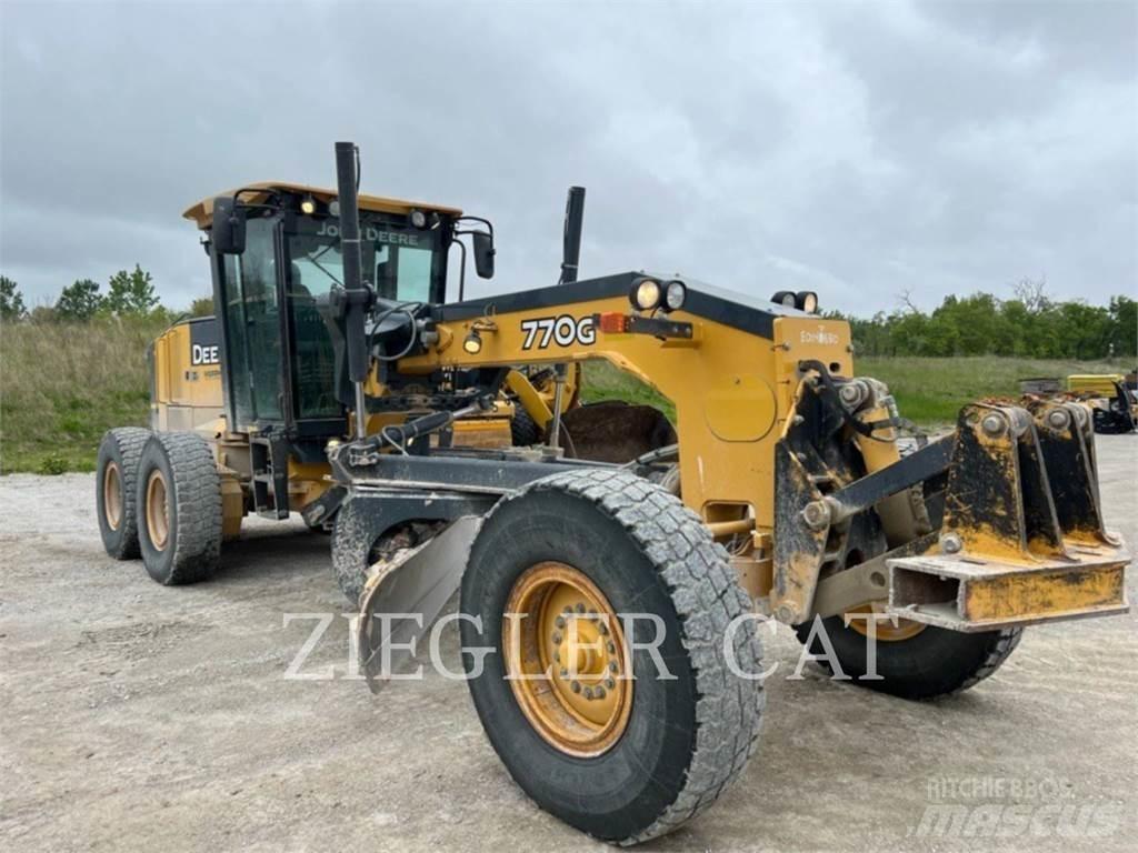 John Deere & CO. 770 G Gredere