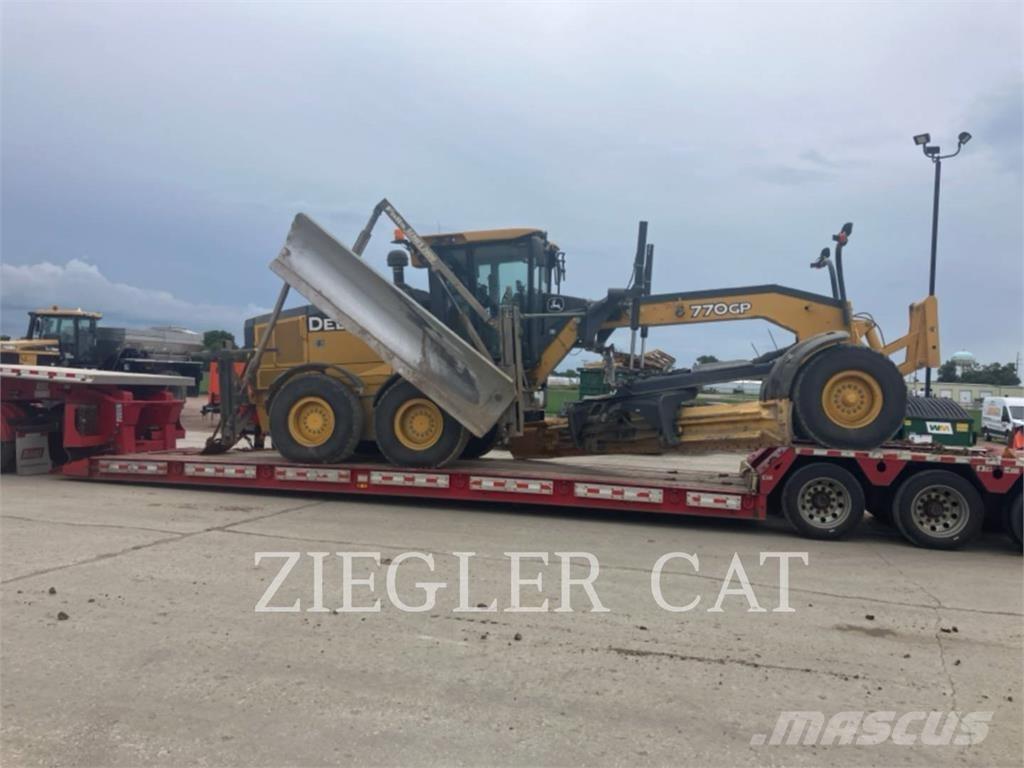 John Deere & CO. 770GP Gredere